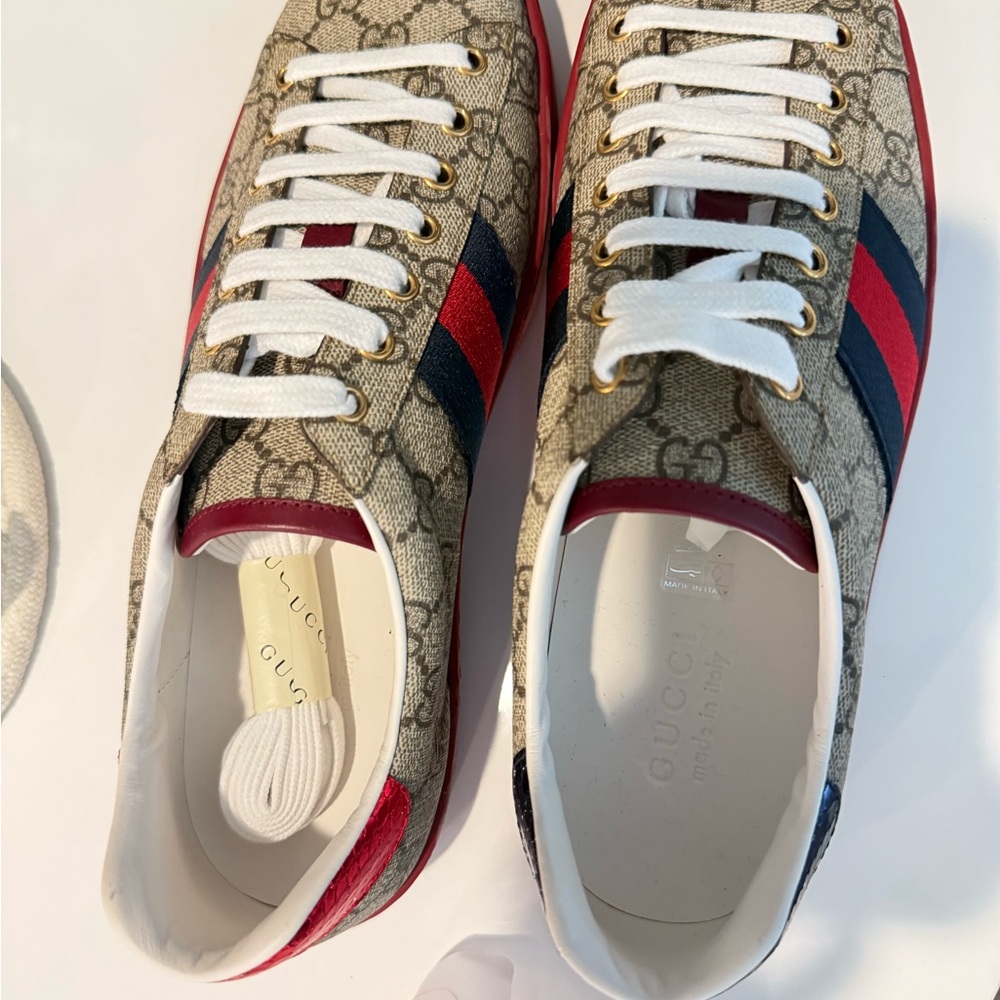 Authentic!! Gucci Ace Supreme GG Men's Beige and Red Patterned Sneakers - Picture 5 of 7